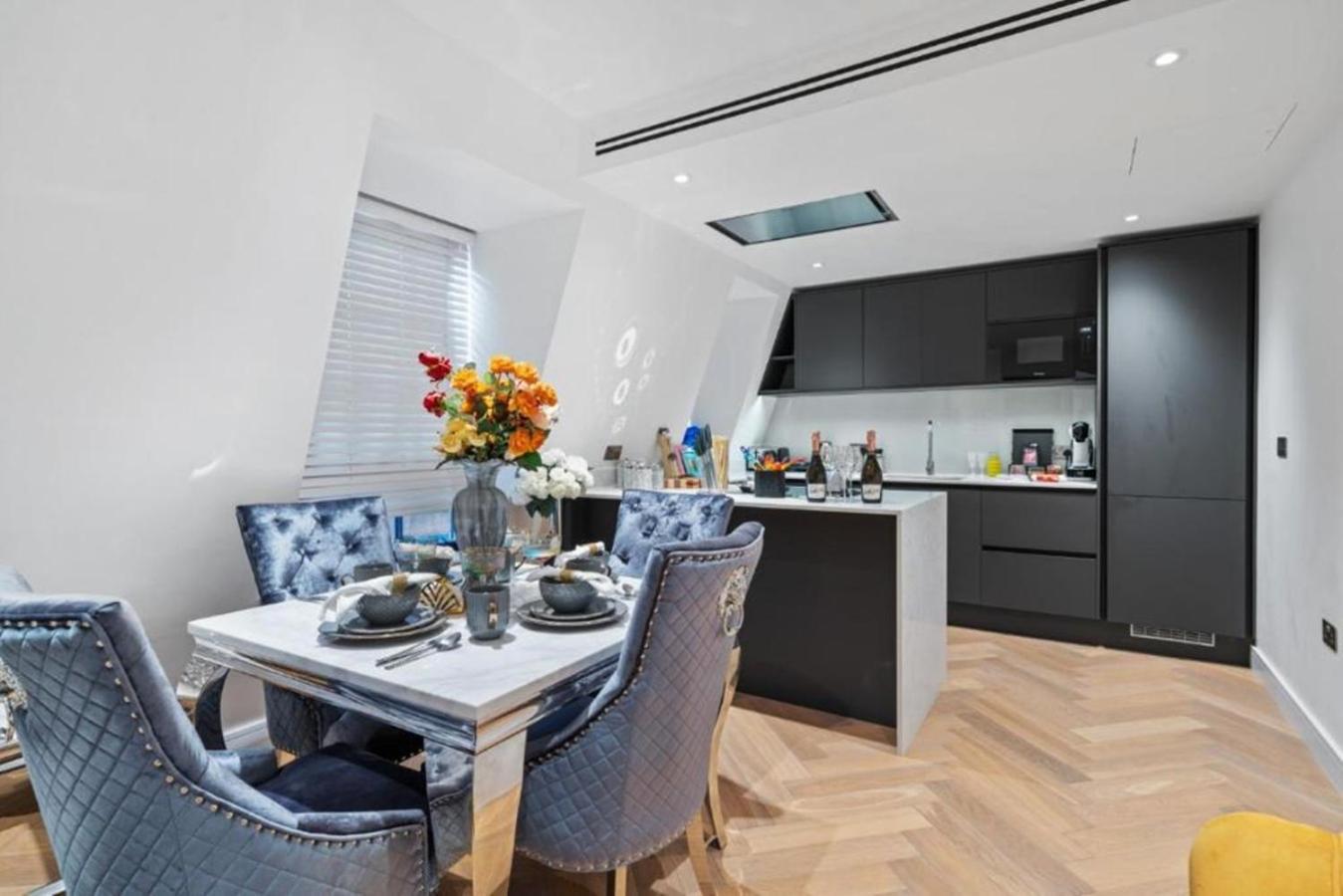 Marble Arch Penthouses With Skyline Views London Exterior foto