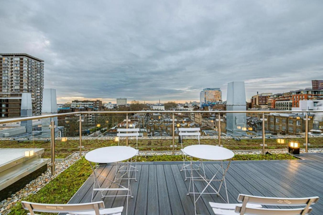 Marble Arch Penthouses With Skyline Views London Exterior foto